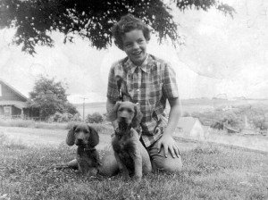Sherry Woods with Irish Setter pups.