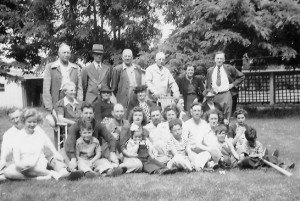 1946 Kaseberg Family Picnic.