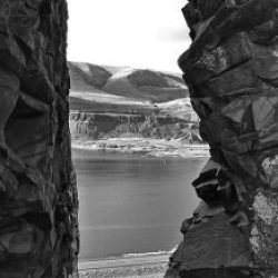 Sherman County Places - Biggs Arch