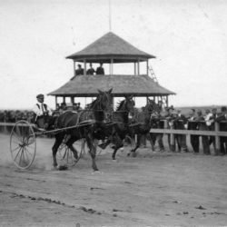 Races during the Sherman County Fair in the 1920s. 