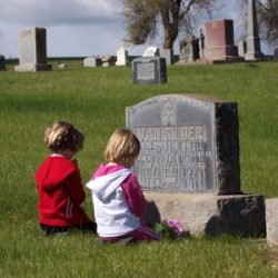Bethany Lohrey and Karolyn Kaseberg at Van Gilder grave.